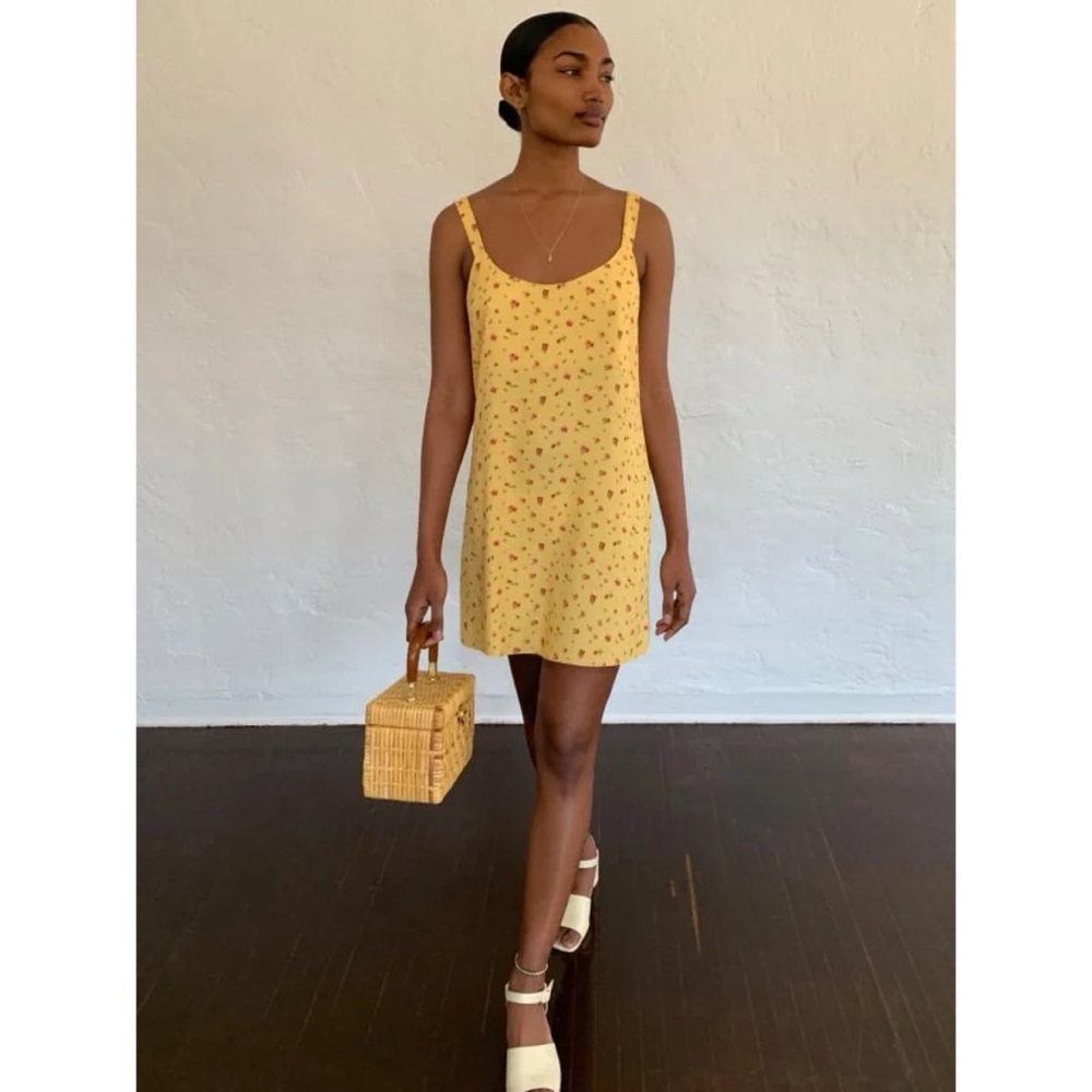 Reformation puglia Yellow ditsy Floral Mini Dress Cottagecore feminine sz 4